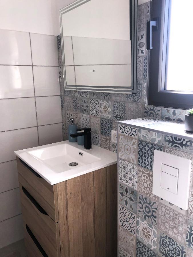 Holiday home Maison Chaleureuse En Provence *